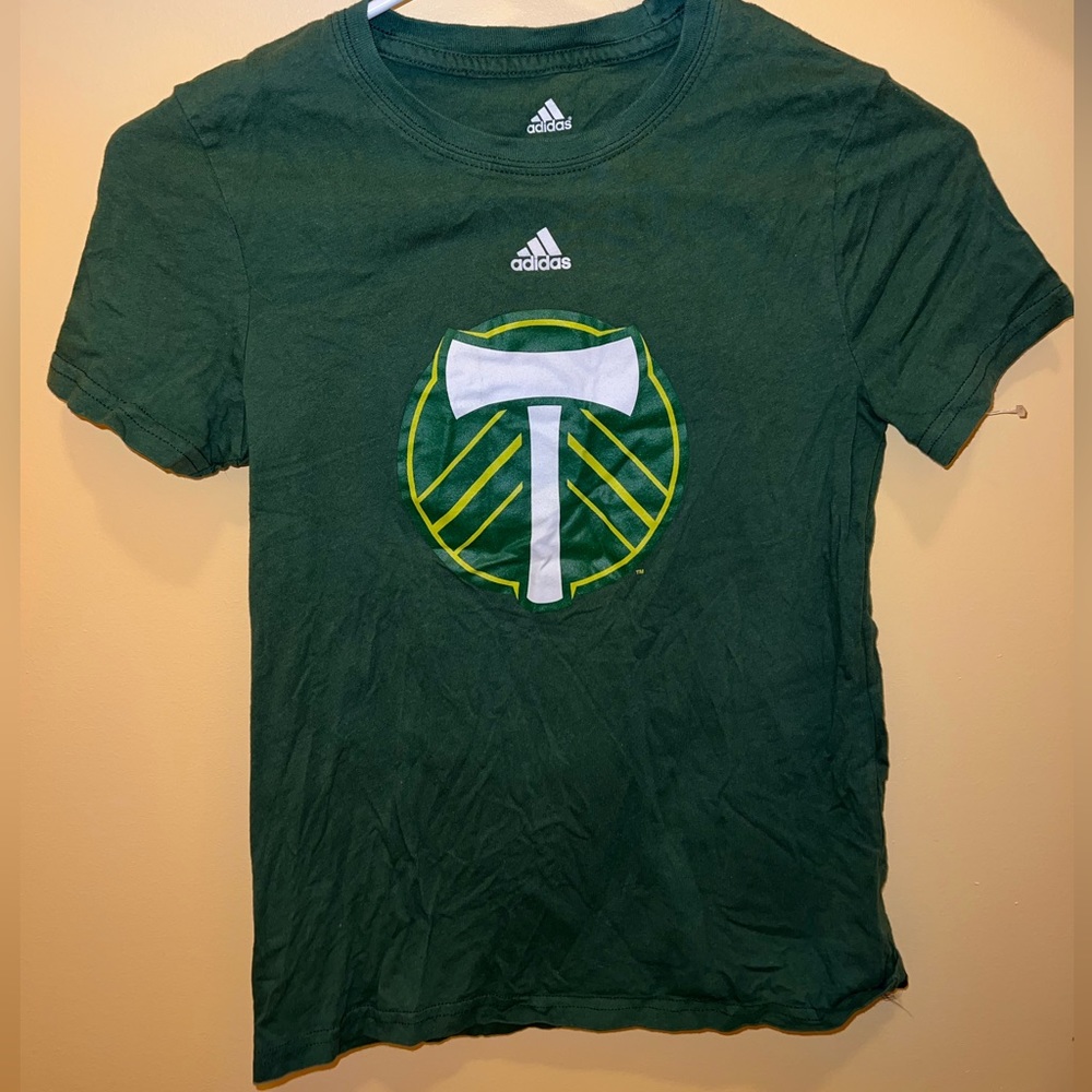 🎈Green Adidas Tee